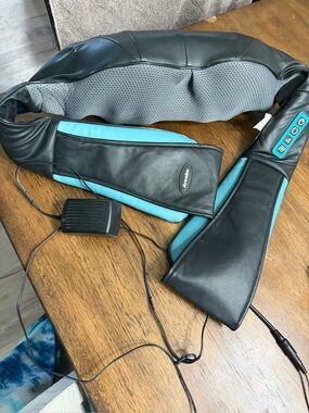 Homedics Black and Teal Neck & Shoulder Massager with Heat & Adapter